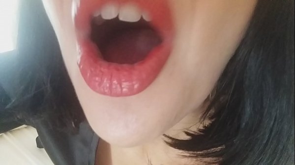 Kullake, su kasuema ei lase sind täna kooli minna... Ma vajan sind liiga palju...